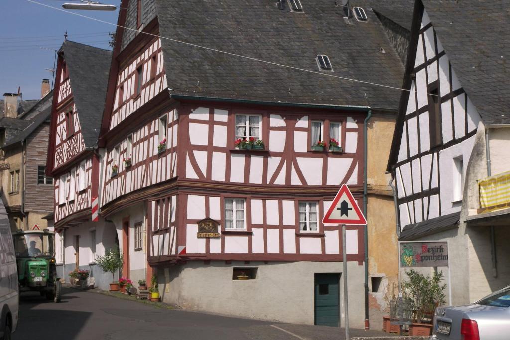 Hotel Dampfmuehle Enkirch Buitenkant foto